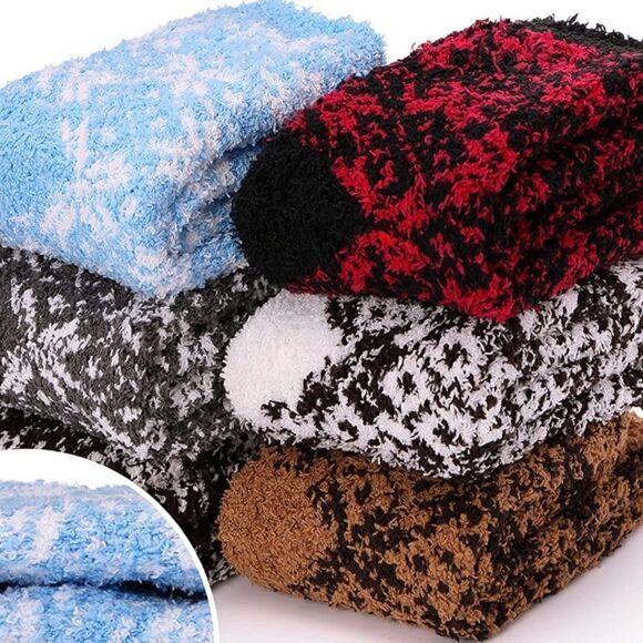 Fuzzy winter socks   - Picture 3 of 3